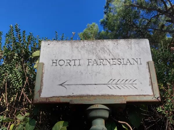 Palatine hill garden in Rome - Horti Farnesiani Сады Фарнезе - Фарнезианские сады Палатин